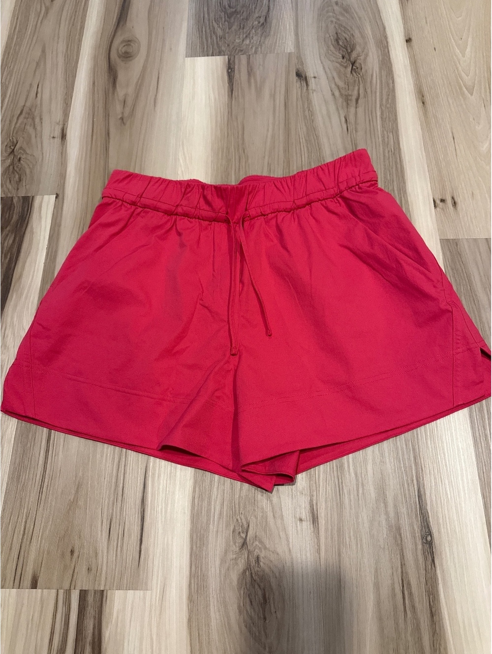 Lululemon Cinchable Waist High-Rise Woven Short 3.5"
